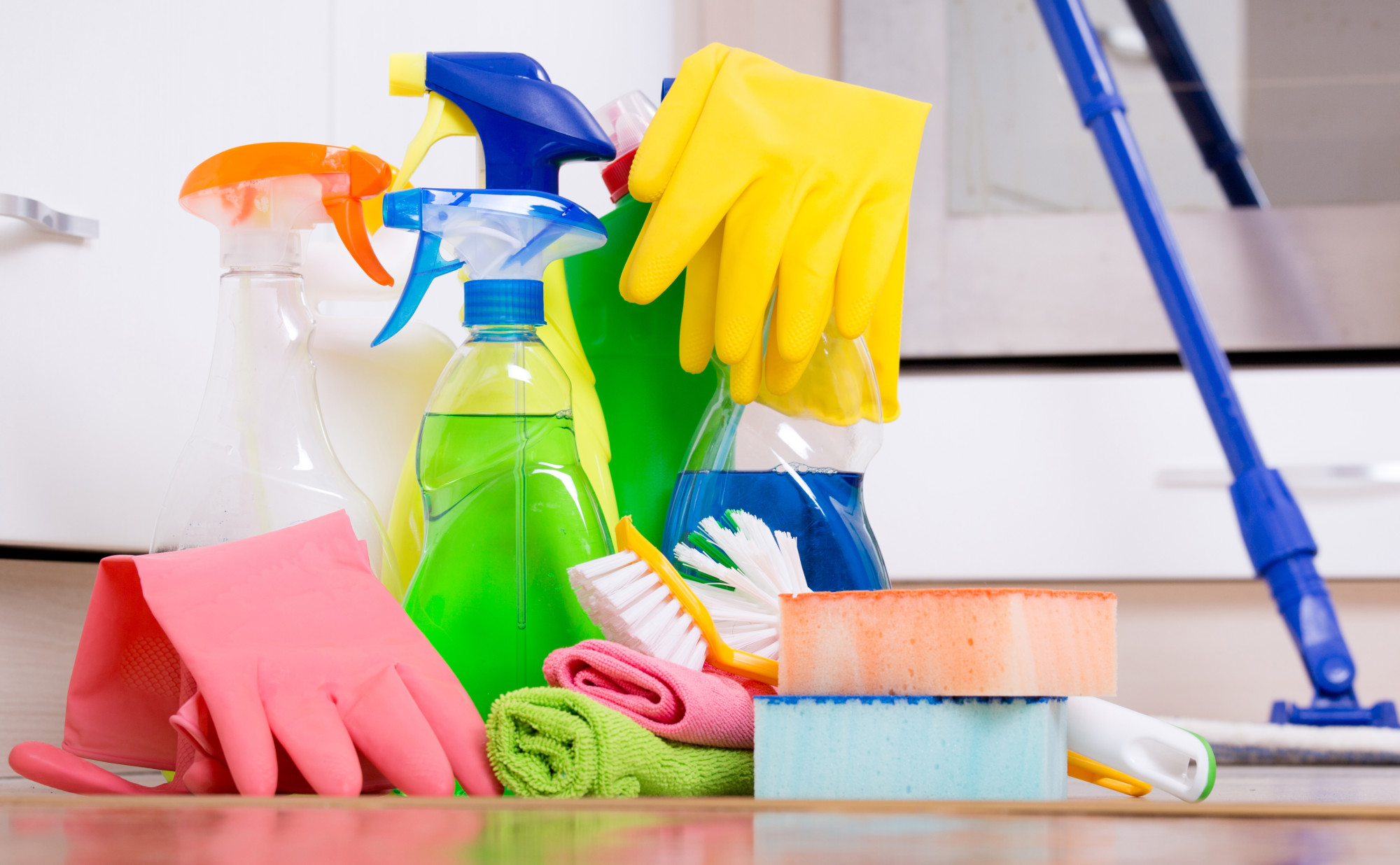 https://www.cleansweepofamerica.com/wp-content/uploads/2021/06/apartment-cleaning-services.jpeg